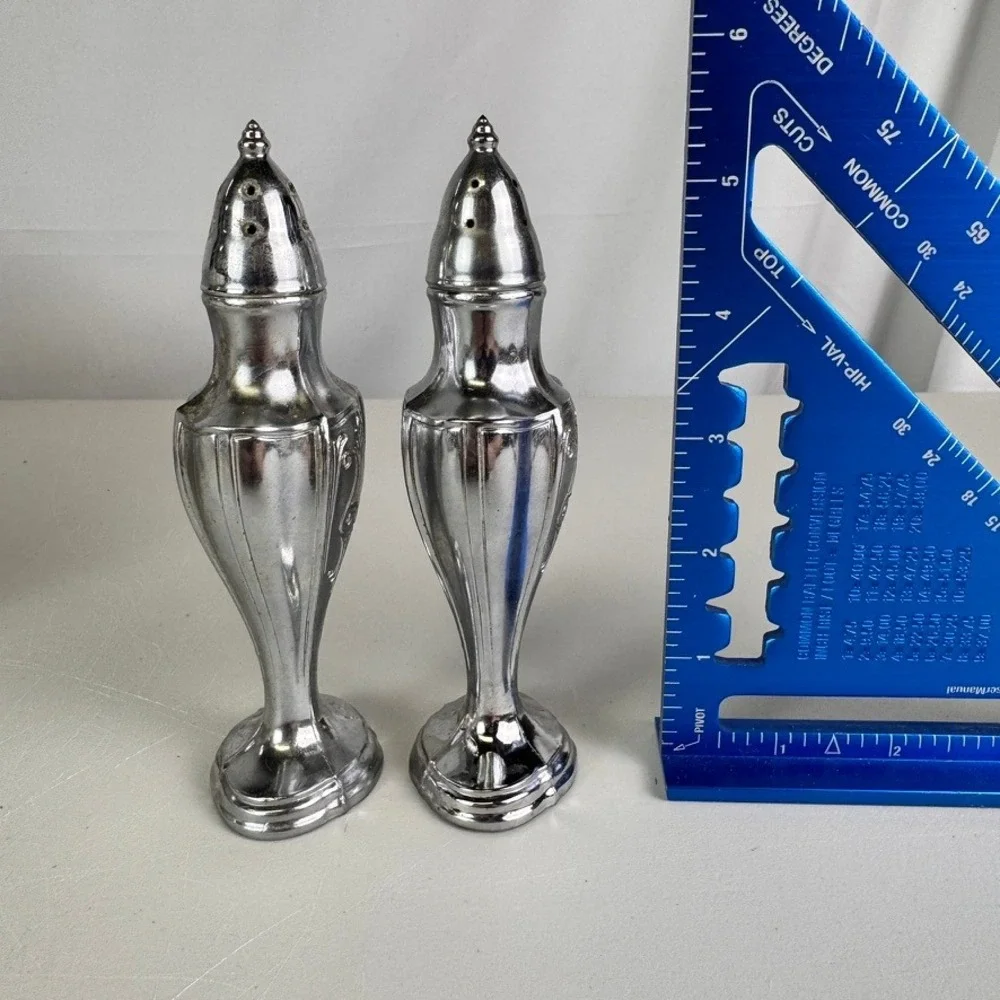 Vintage Ornate Silver Tone Salt‎ and Pepper Shakers Tall Pedestal Scrollwork Set